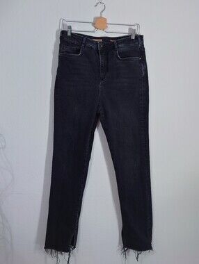 Pilcro Black High Rise Raw Hem Straight Jeans Size 31
